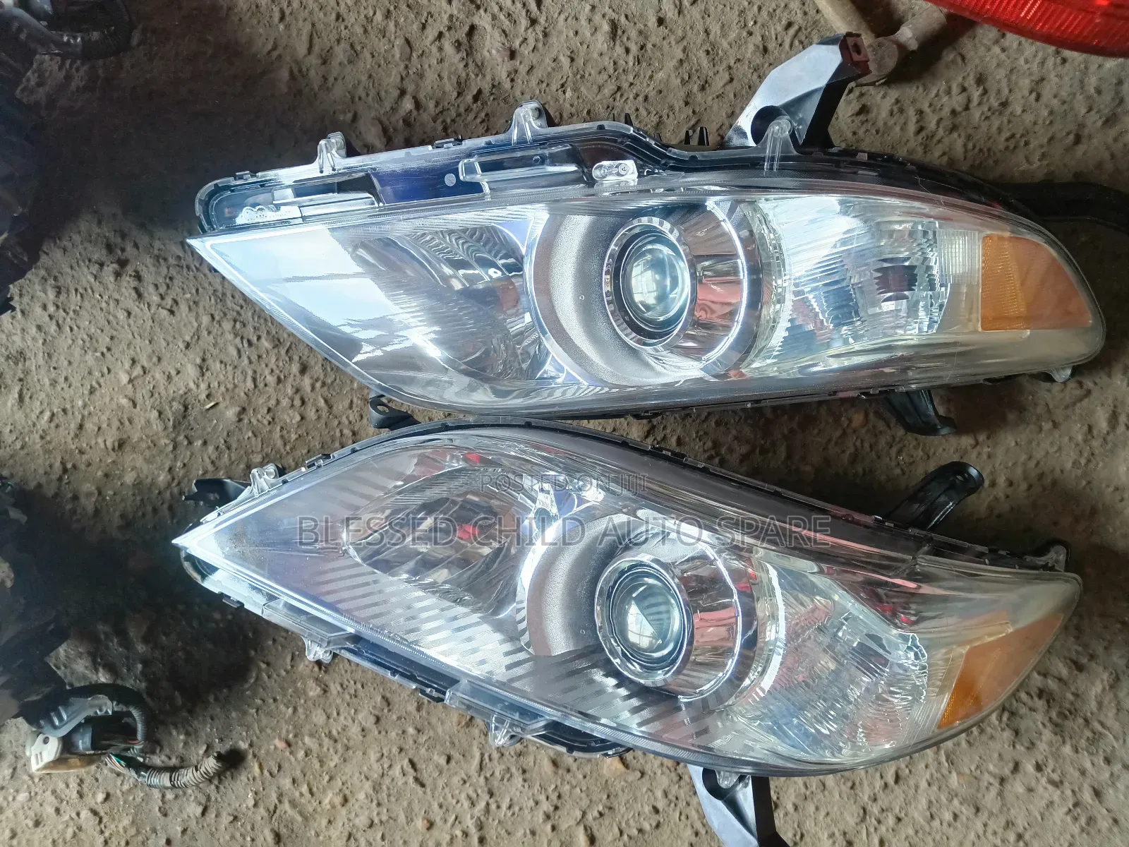 Headlamp/Headlight Toyota Sienna 2010-2015
