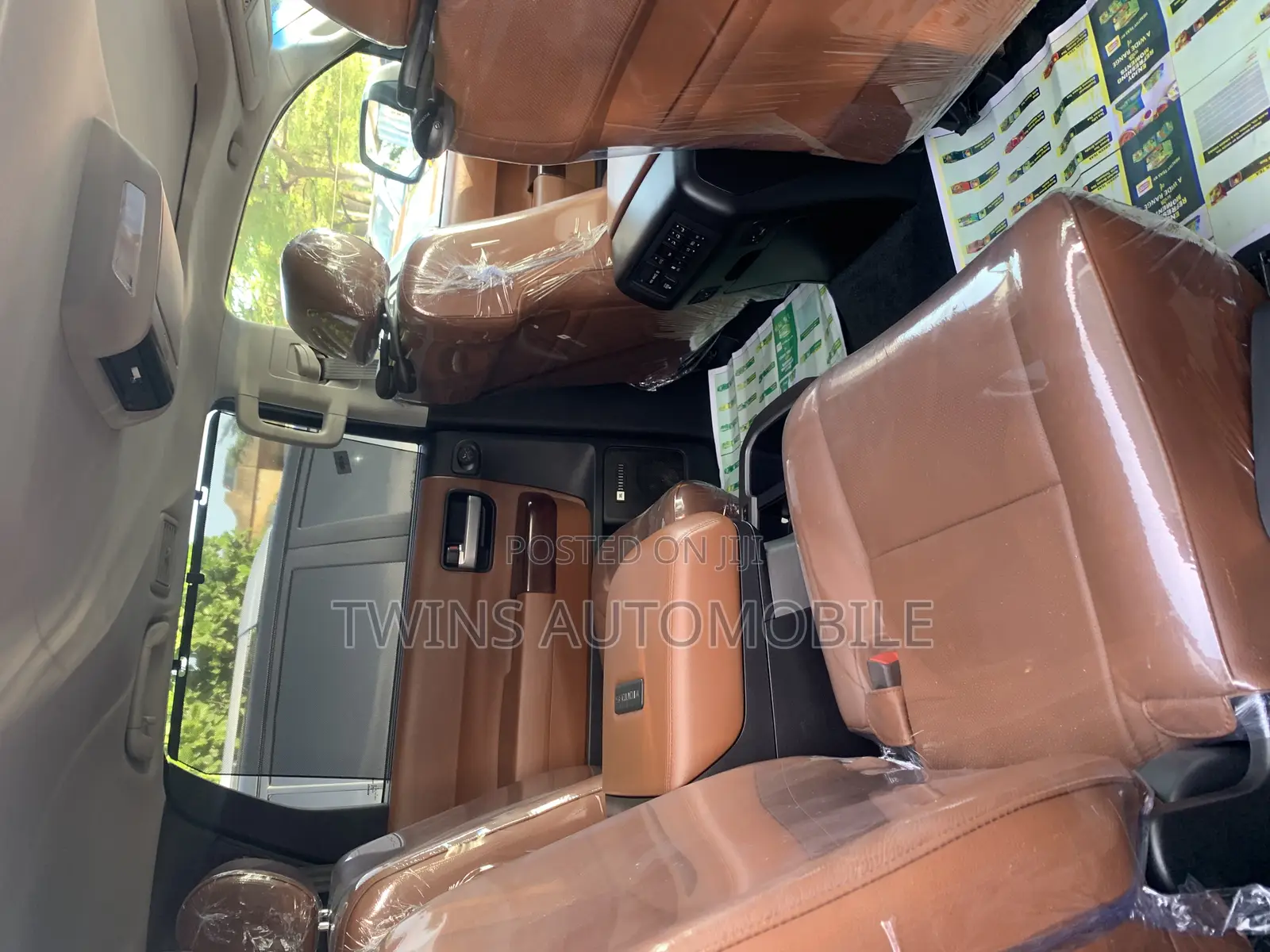 Toyota Sequoia Platinum 4x4 2018 Black