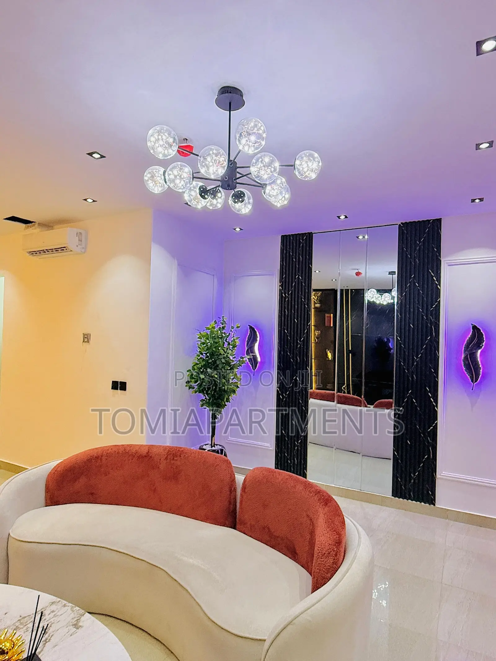 Luxury 1 Bedroom Waterfront Shortlet With Pool, Gym Cinema