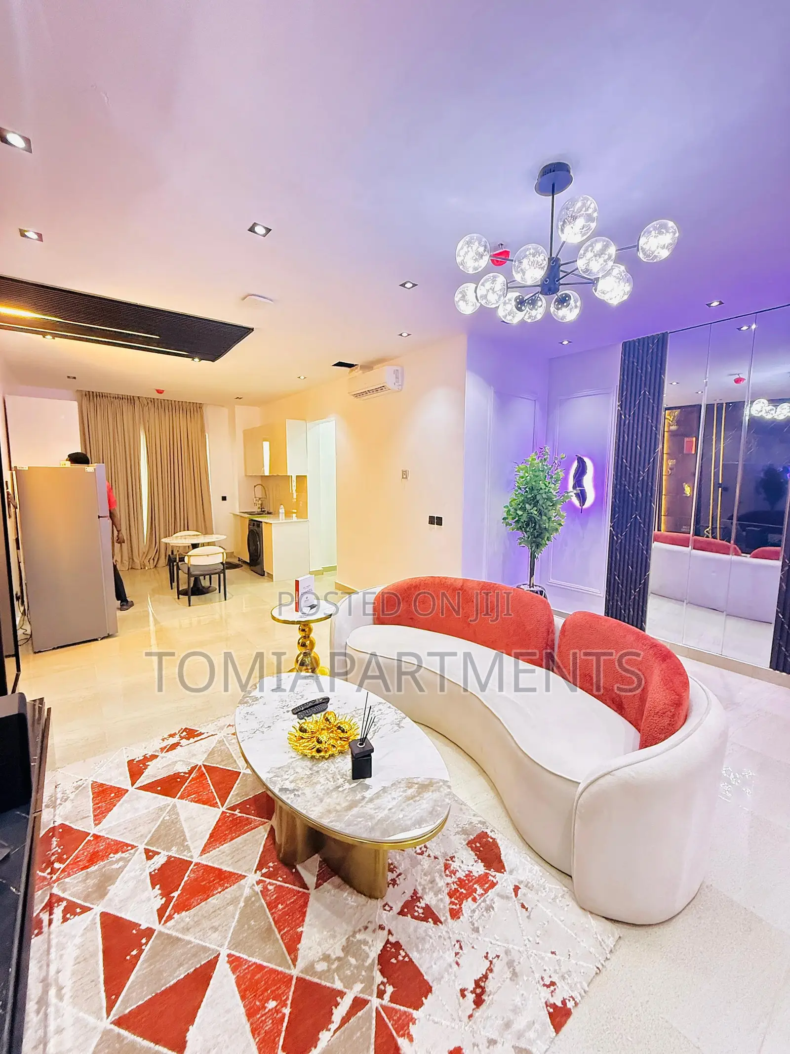 Luxury 1 Bedroom Waterfront Shortlet With Pool, Gym Cinema