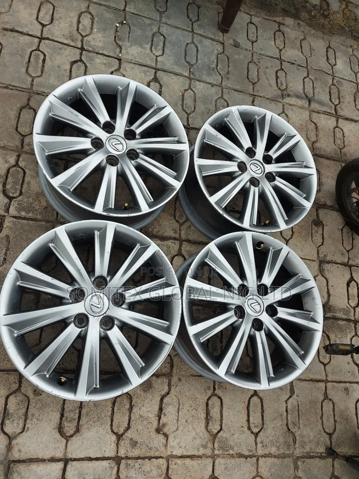 17rim Lexus Es350