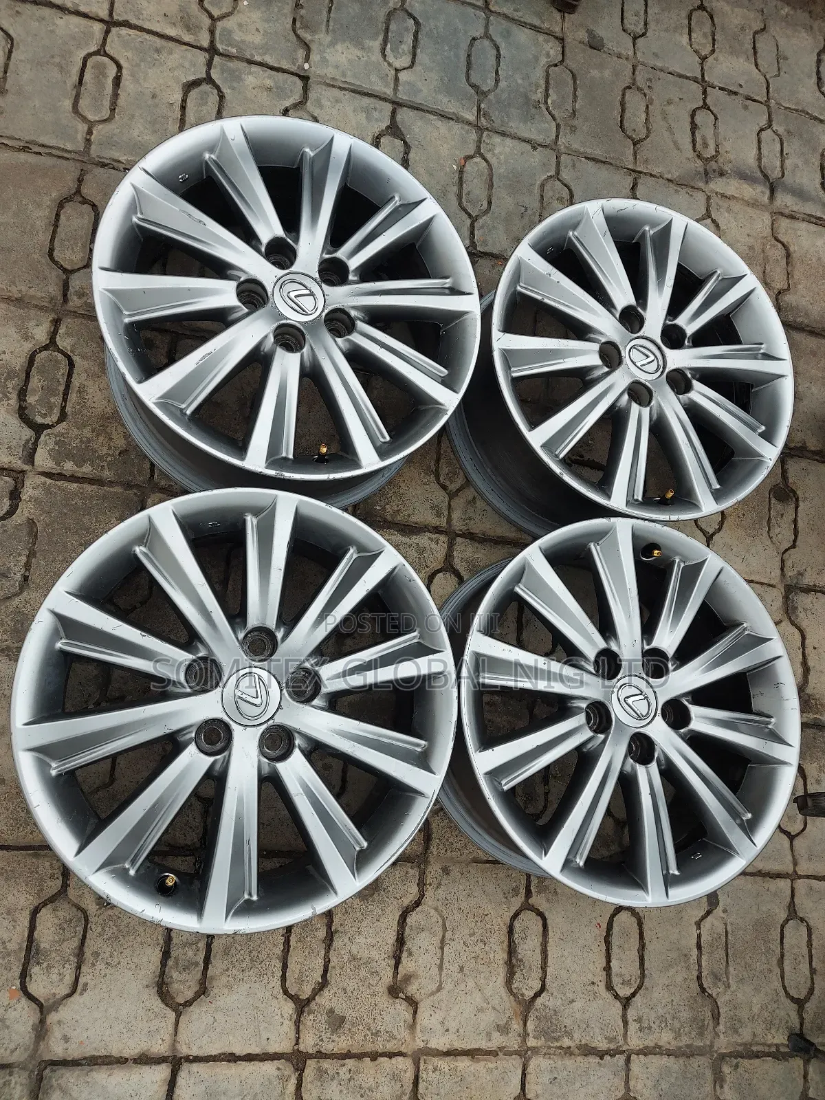 17rim Lexus Es350