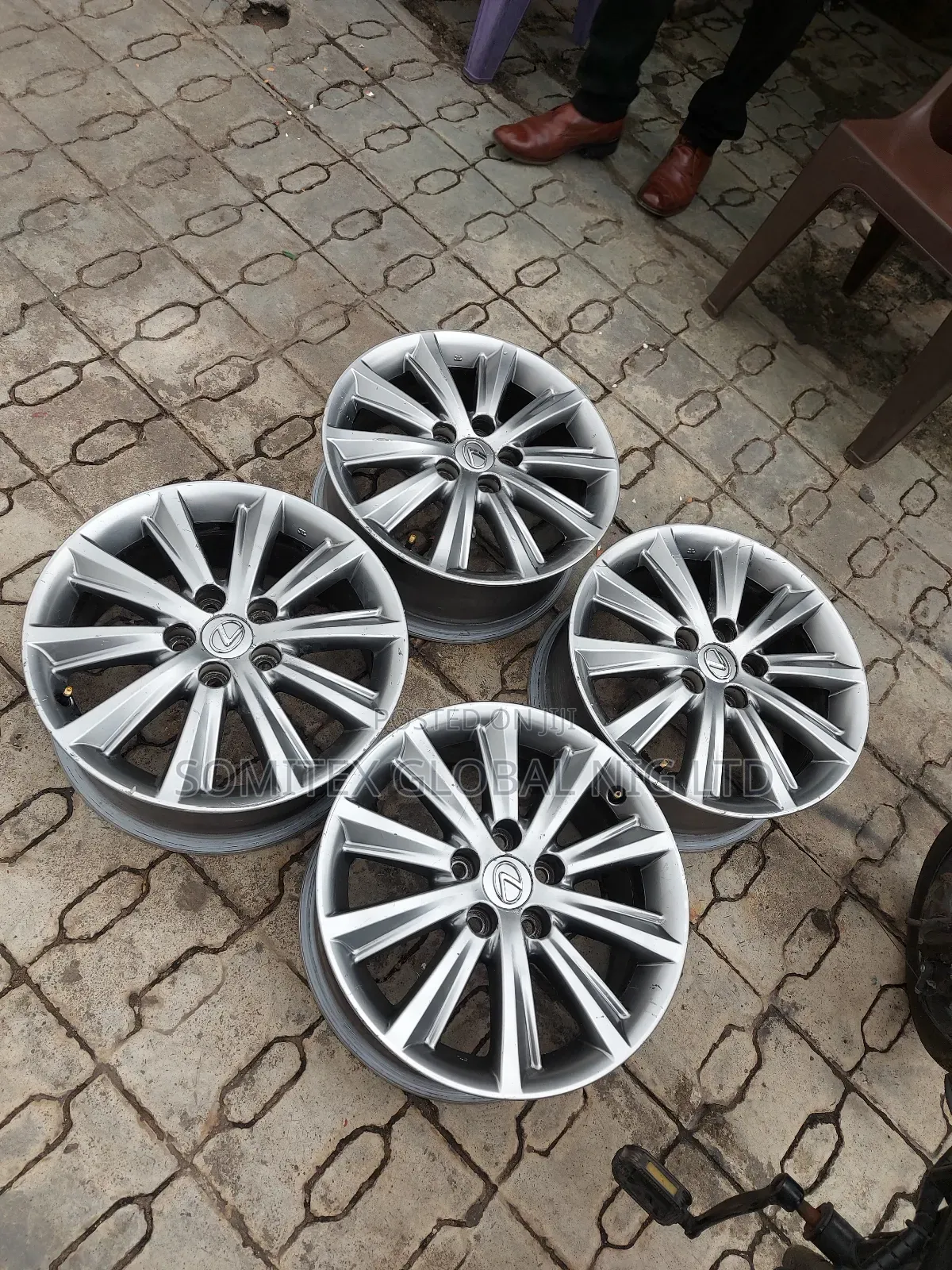17rim Lexus Es350