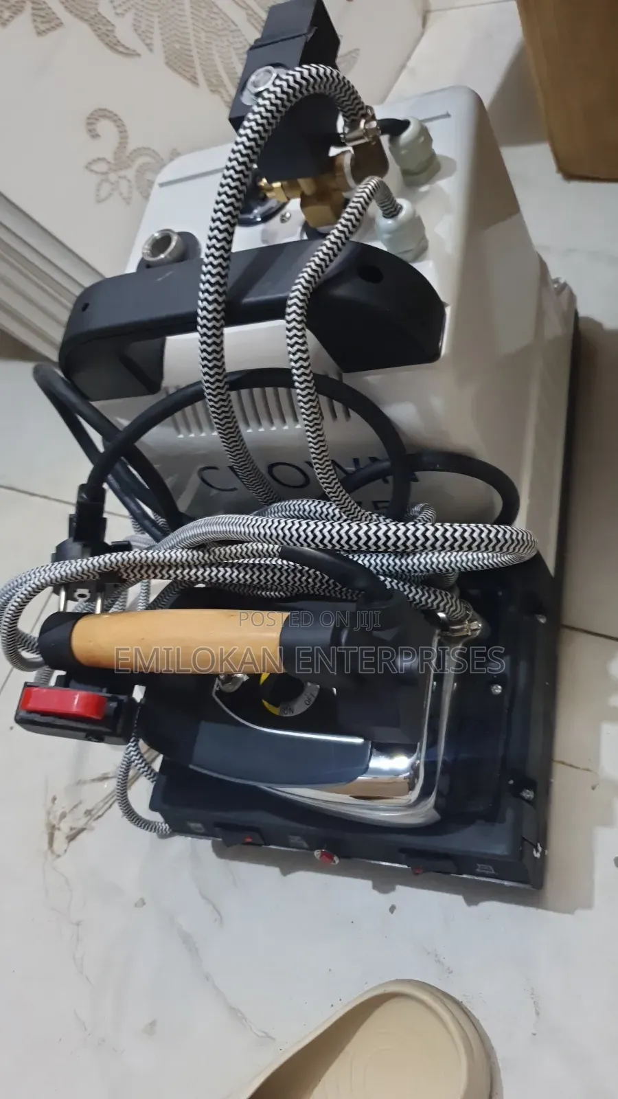 Industrial Steaming Iron With Water Tank