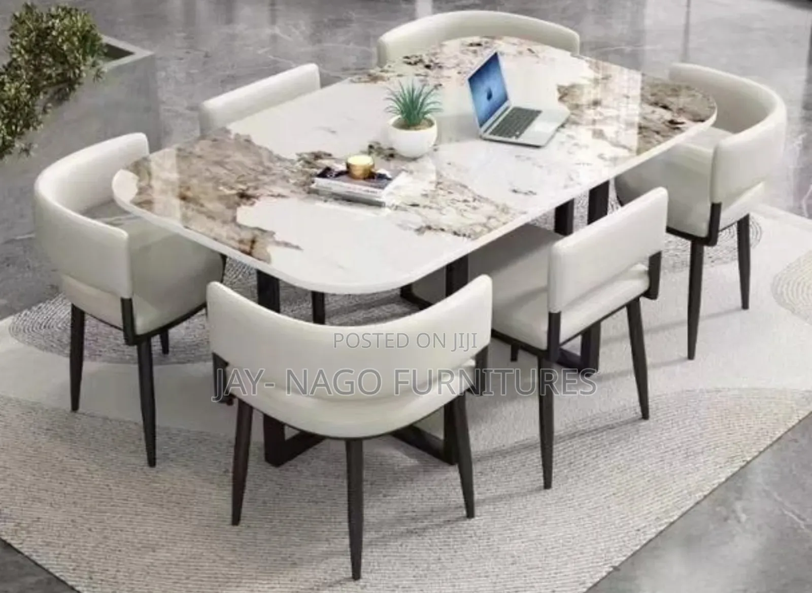 Classic Newly Designed Dining Set