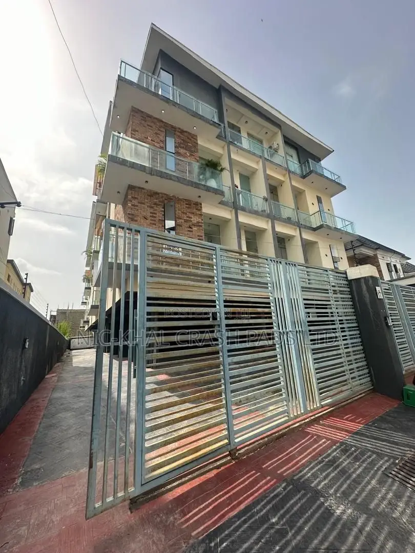 2bdrm Apartment in Lekki Chevron Toll for sale