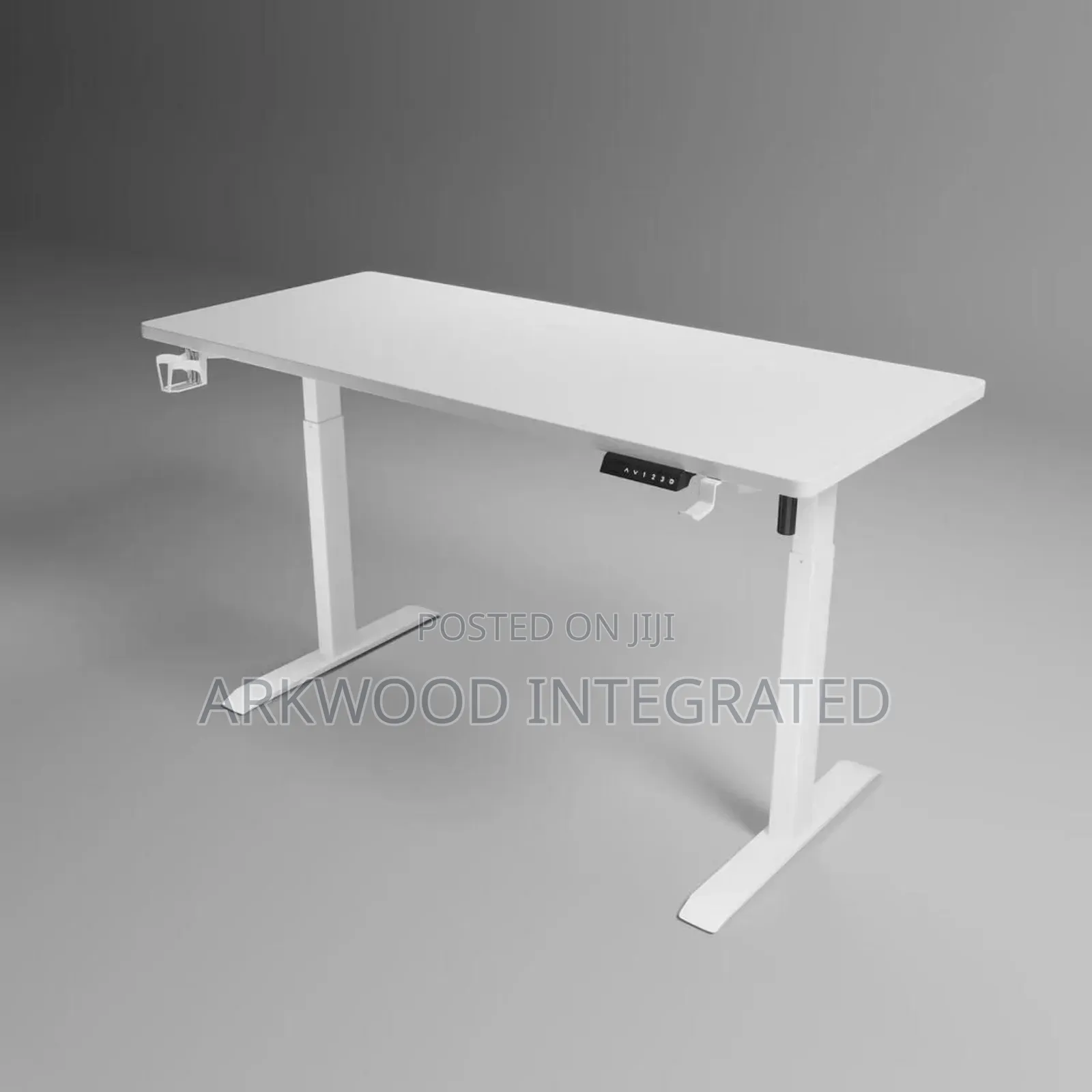 Electric Height Adjustable Gaming Table 1.2mitre