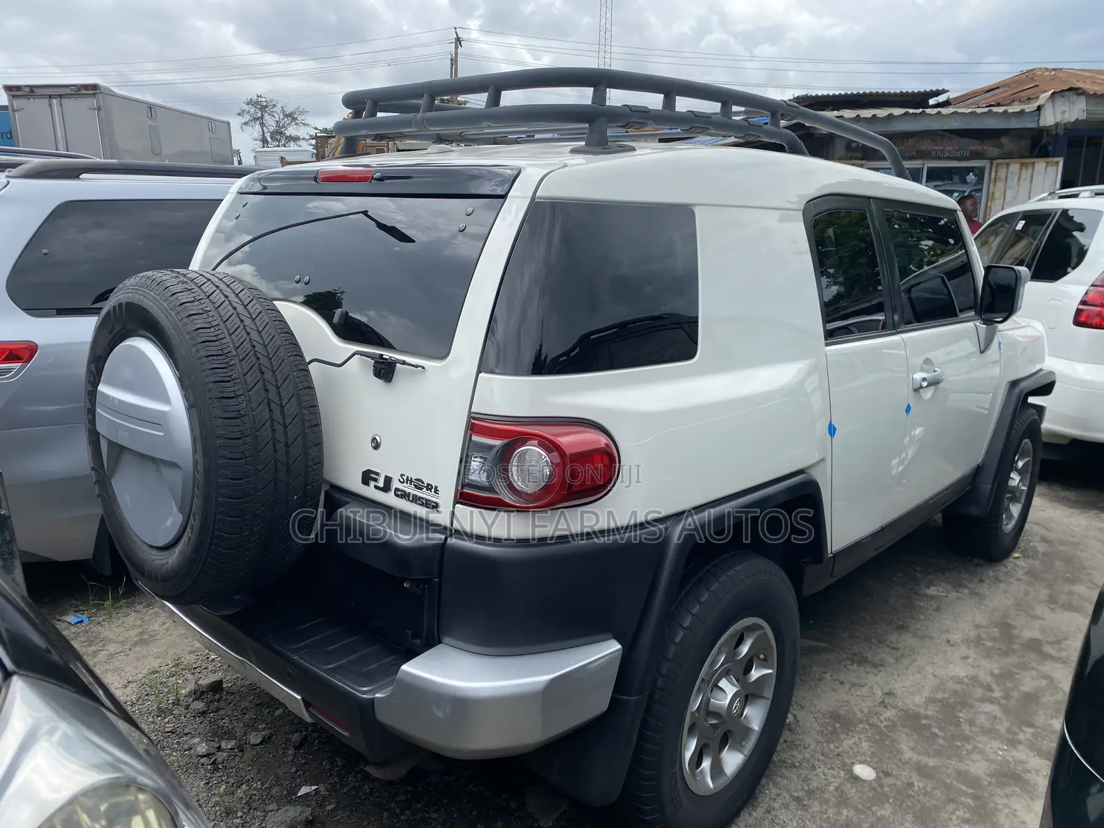 Toyota FJ Cruiser 4x4 Automatic 2012 White