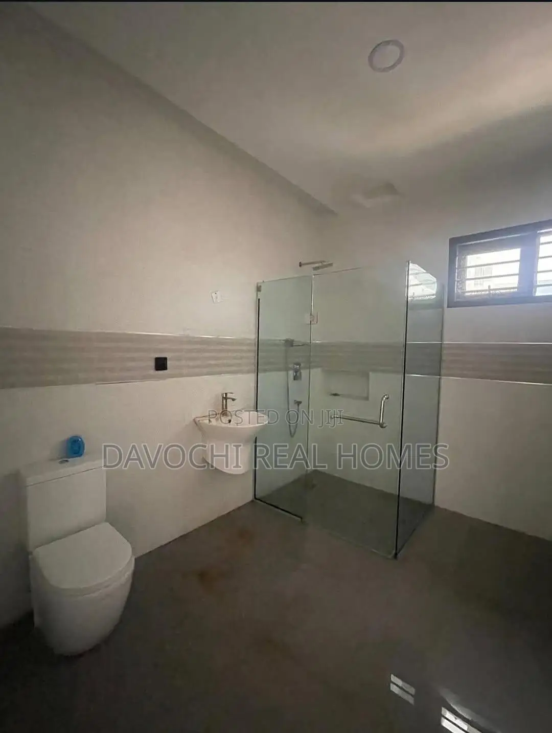 4bdrm Duplex in Ikate for rent