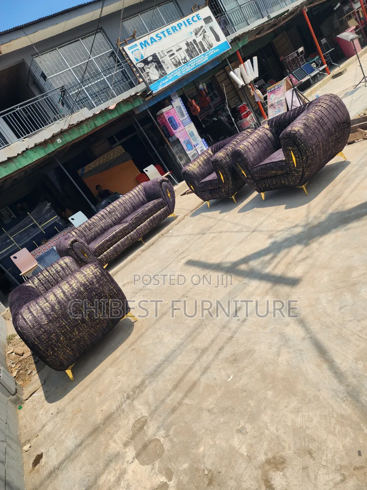 Complete Set of Chairs Made With Quality Materials