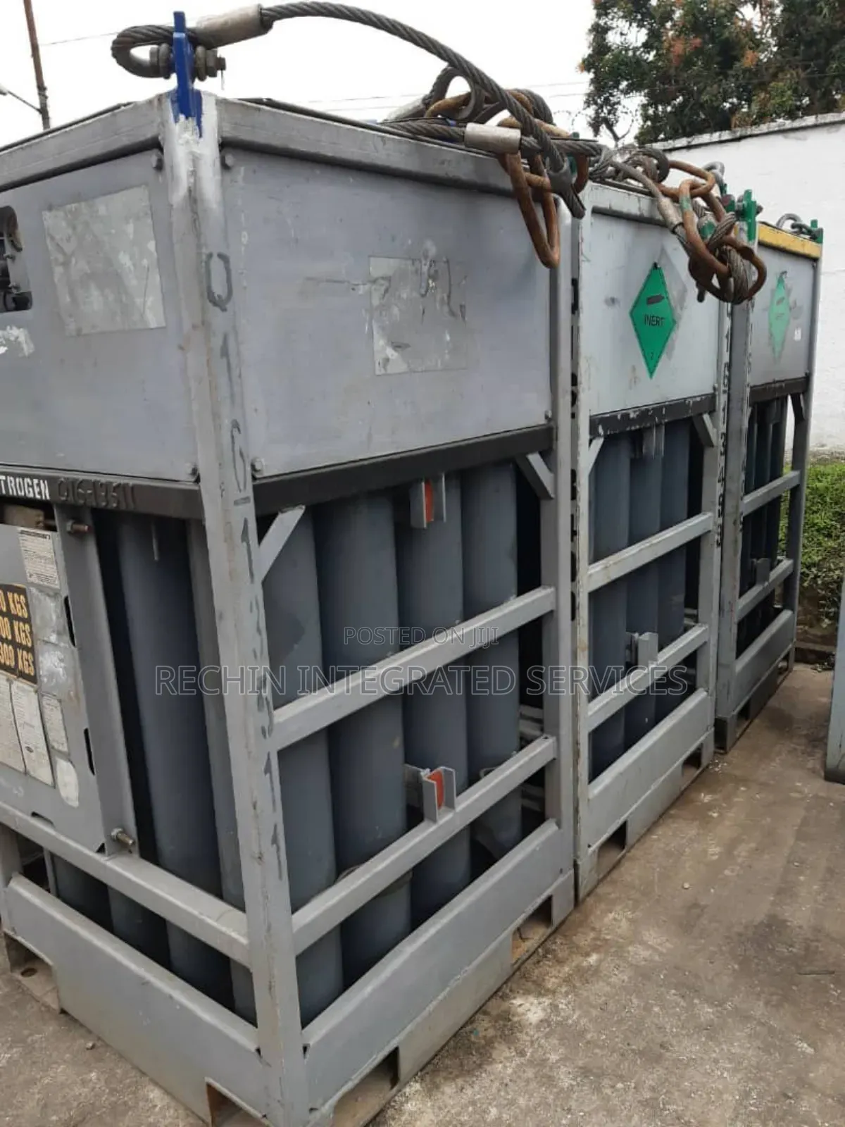 Cylinders Rack