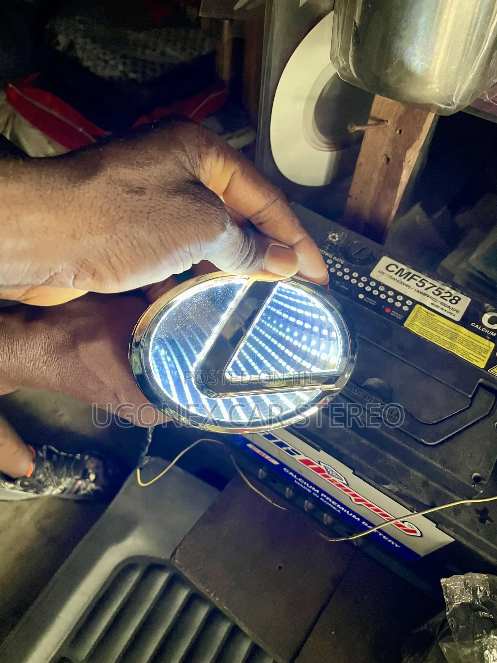 Lexus Logo Emblem With Led Lights