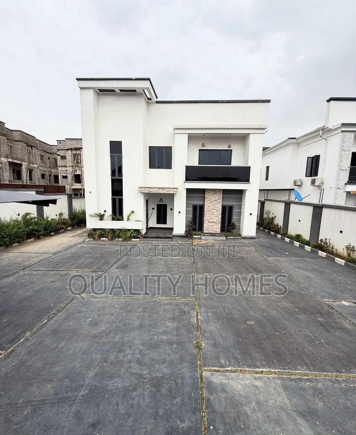 Furnished 5bdrm Duplex in Guzape for sale