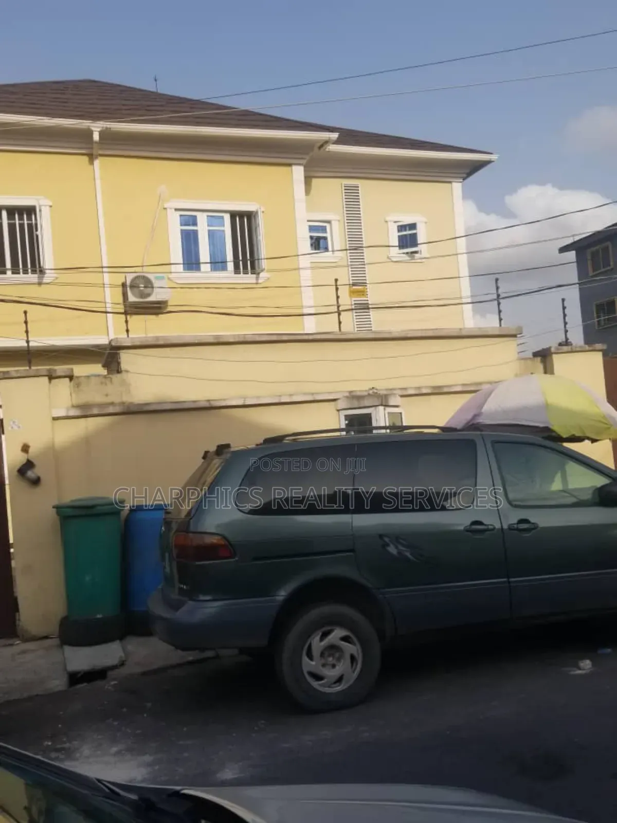 3bdrm Block of Flats in Surulere for sale