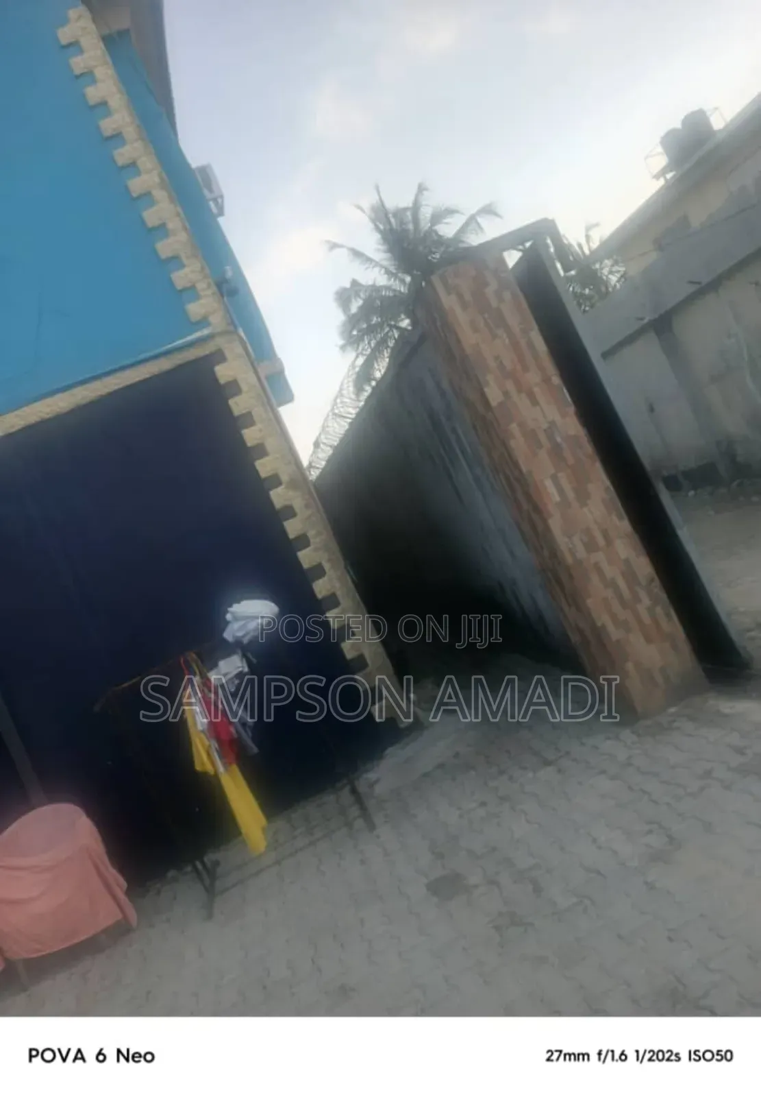 For Sale Hotel With 16 Rooms, 2 Units of 1 Bed,7 Shop