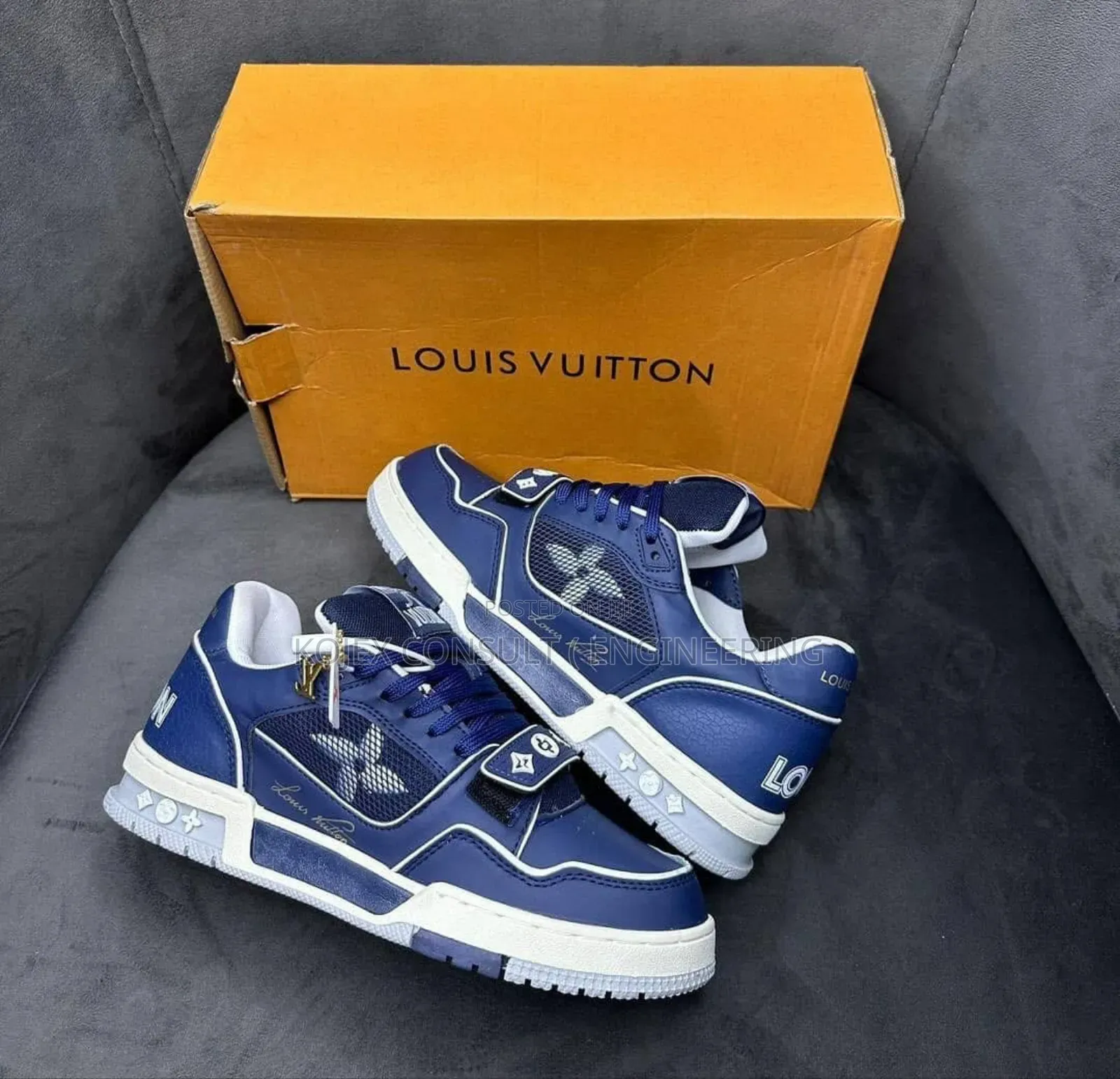 *New Louis Vuitton Lv Trainer Leather Low Trainers Blue*