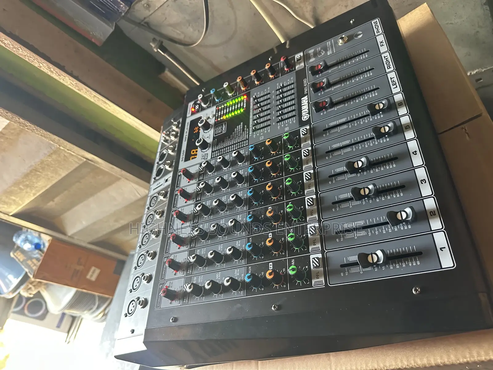 Yamaha 6channel Powered Mixer Mg06x