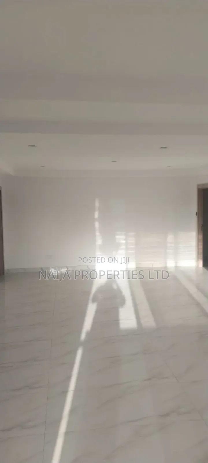 3bdrm Apartment in Off Awolowo Rd Ikoyi for sale