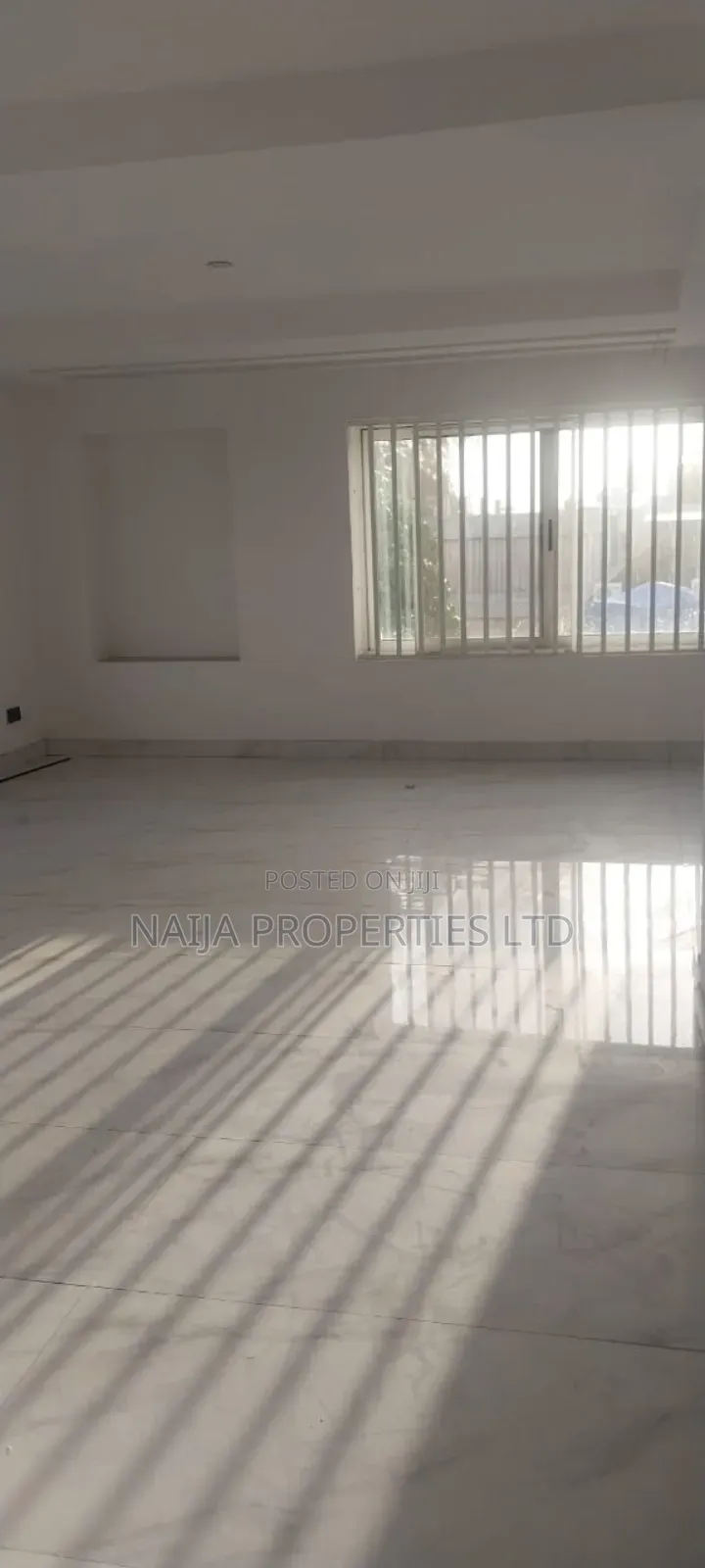 3bdrm Apartment in Off Awolowo Rd Ikoyi for sale