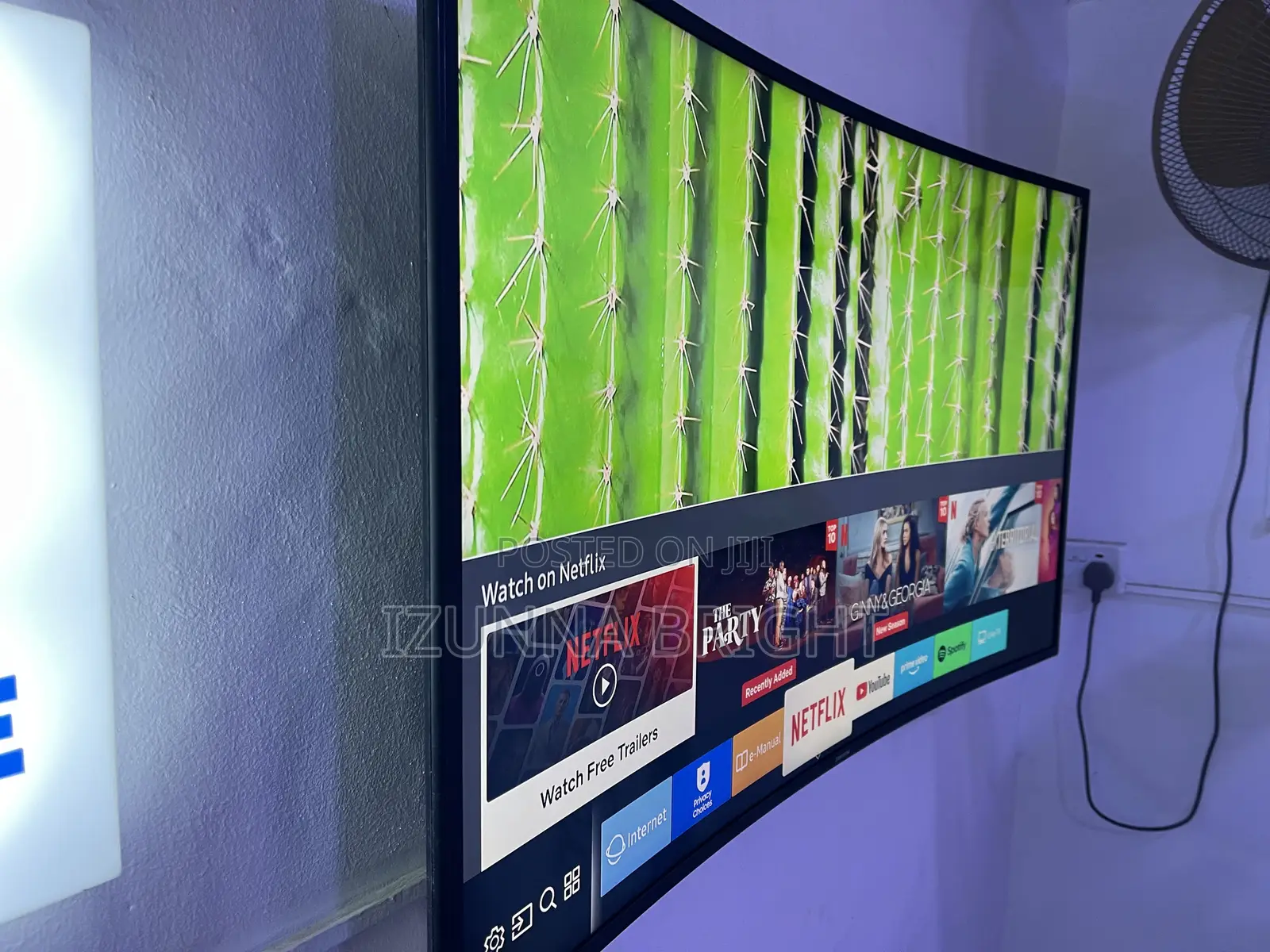 Neatly Foreign Used Samsung Curved Smart Television