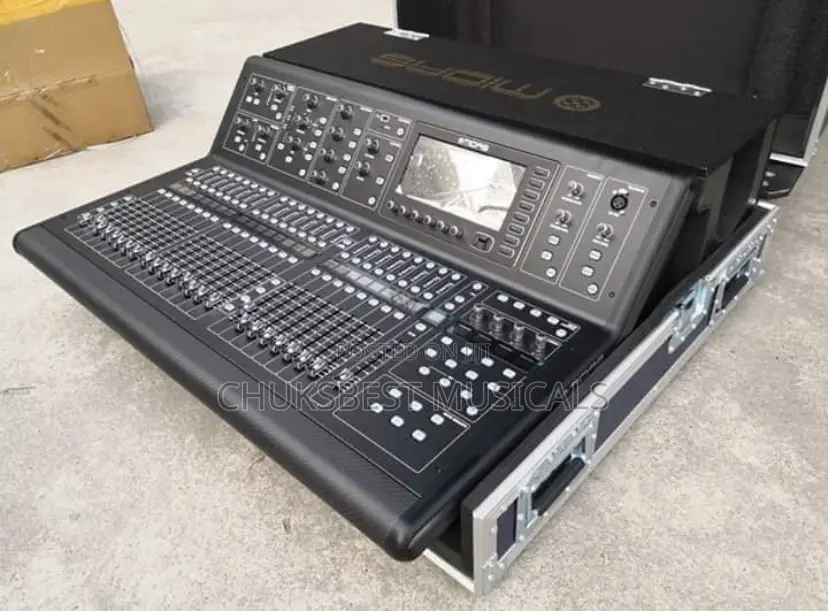Midas M32 Live Digital Mixer