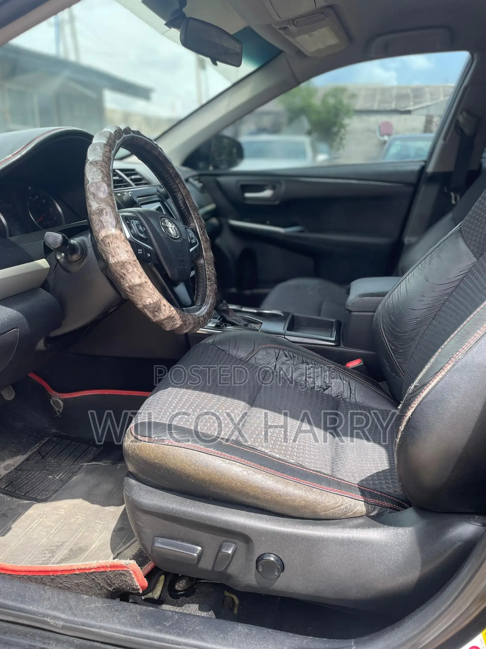Toyota Camry SE 4dr Sedan (2.5L 4cyl 6A) 2015 Black