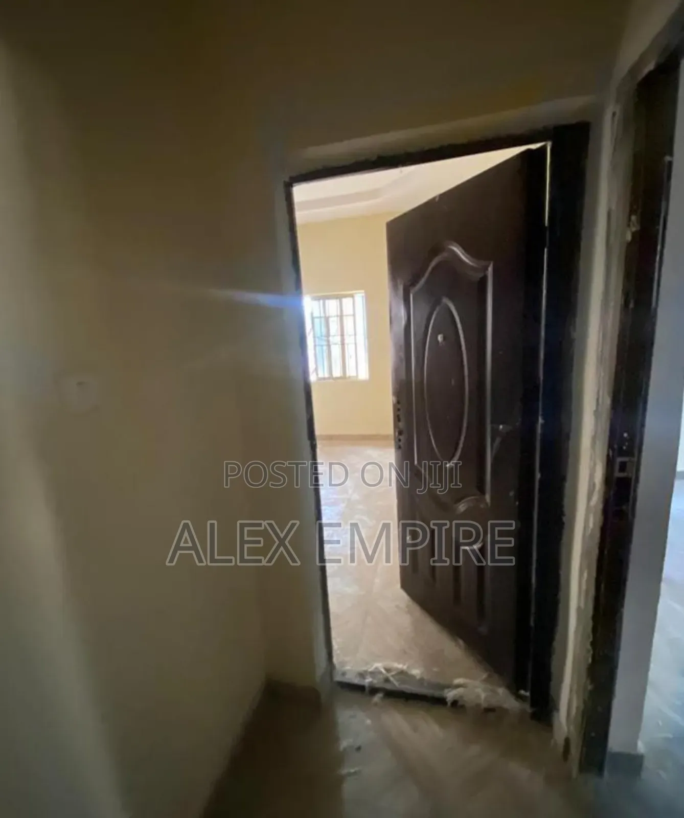 Mini Flat in Ago Palace for rent