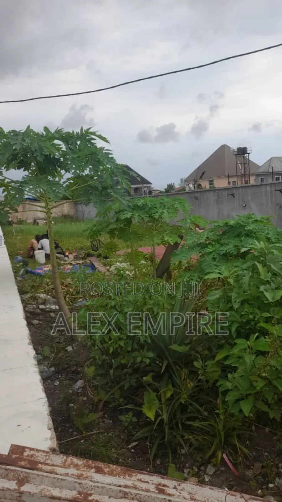 Land for Sale in 6th Avenue