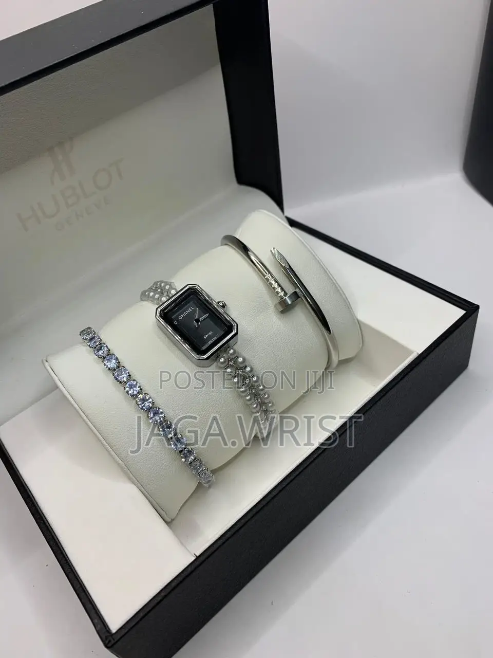 Ladies Set of Wristwatches