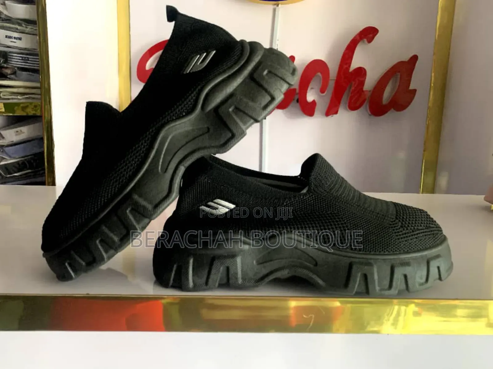 Excellent Ladies Sneaker