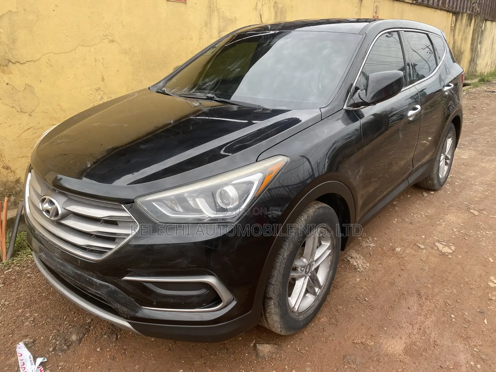 Hyundai Santa Fe SE AWD 2016 Black