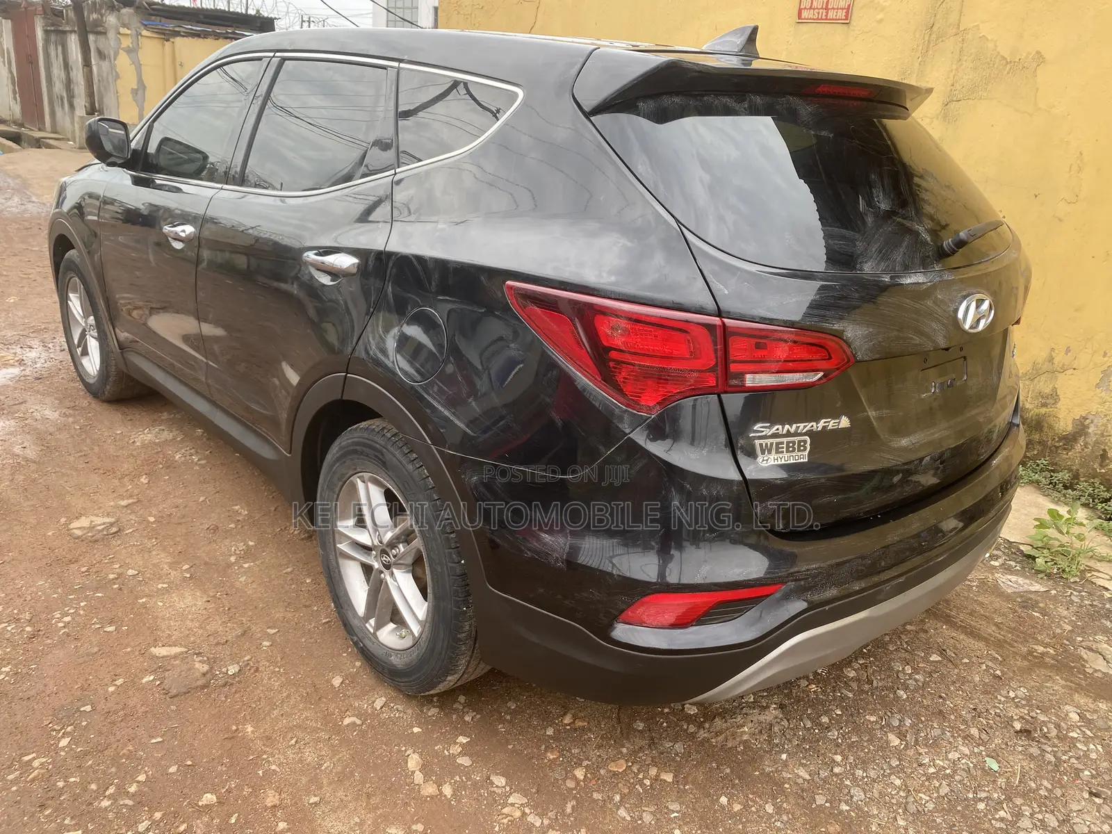Hyundai Santa Fe SE AWD 2016 Black