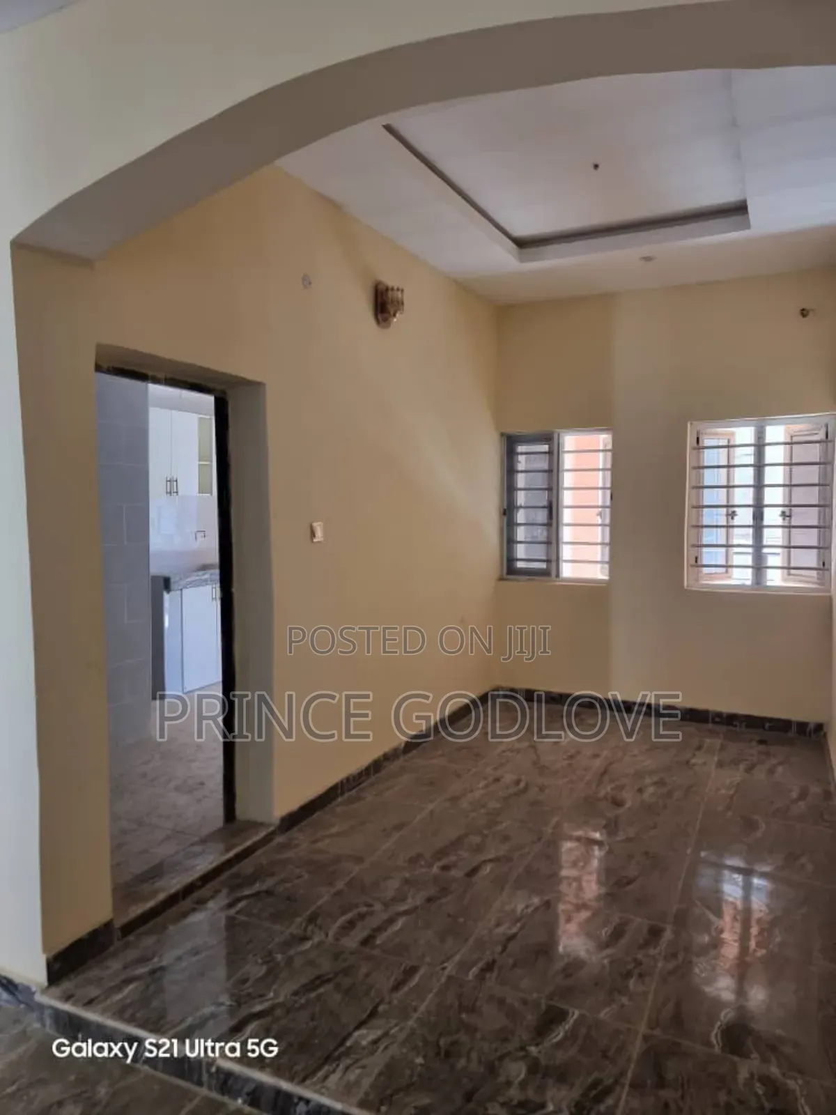 2bdrm Block of Flats in Rockville Estate, Dawaki for rent