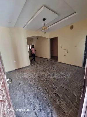 2bdrm Block of Flats in Rockville Estate, Dawaki for rent