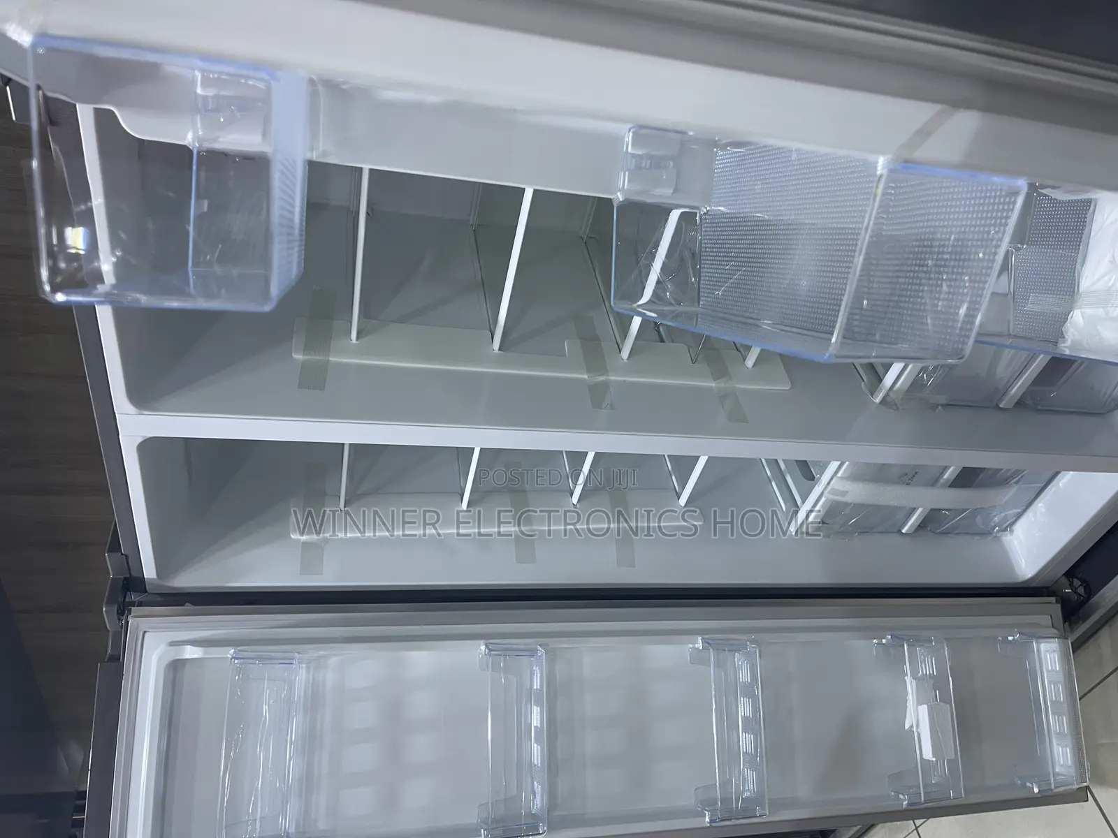 Hisense Side by Side 562 Liters Refrigerator