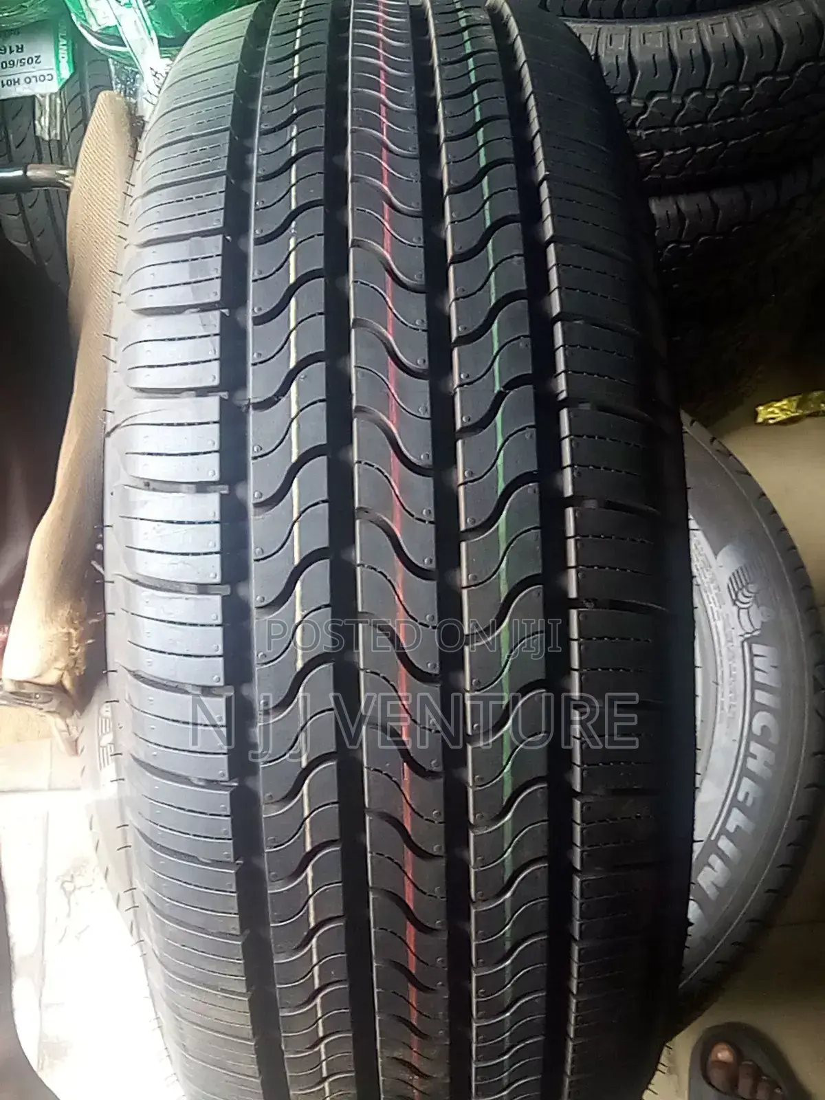 235 60 R17 Firestone Non China