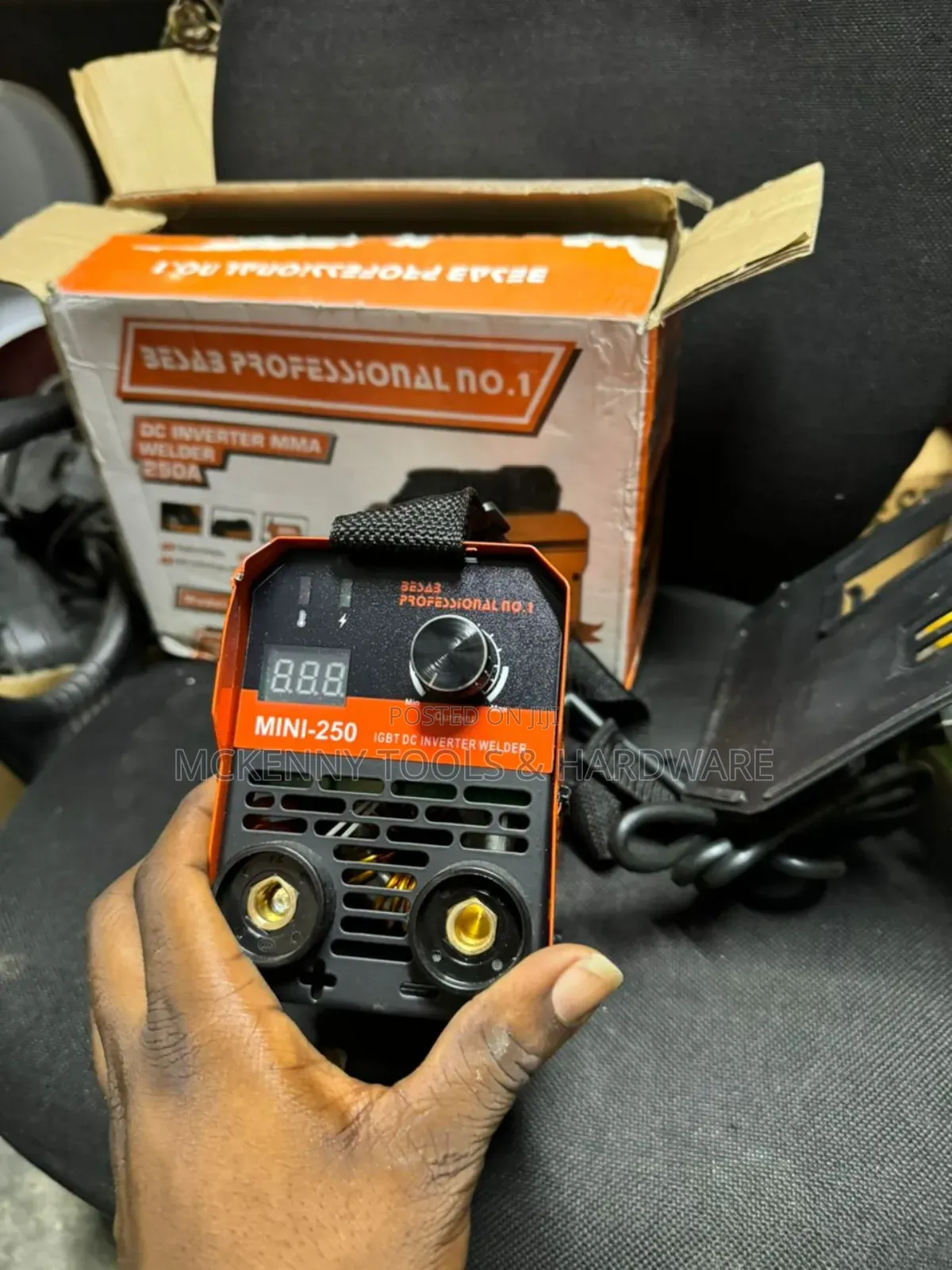 Be and Decker Professional No.1 Inverter Mma Welder 250a