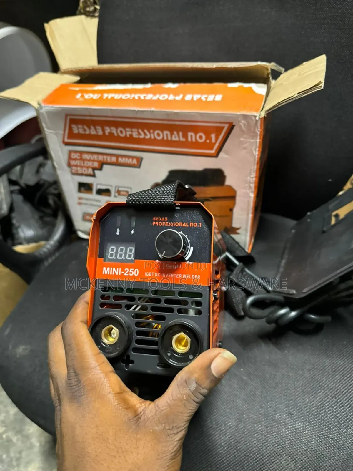 Be and Decker Professional No.1 Inverter Mma Welder 250a