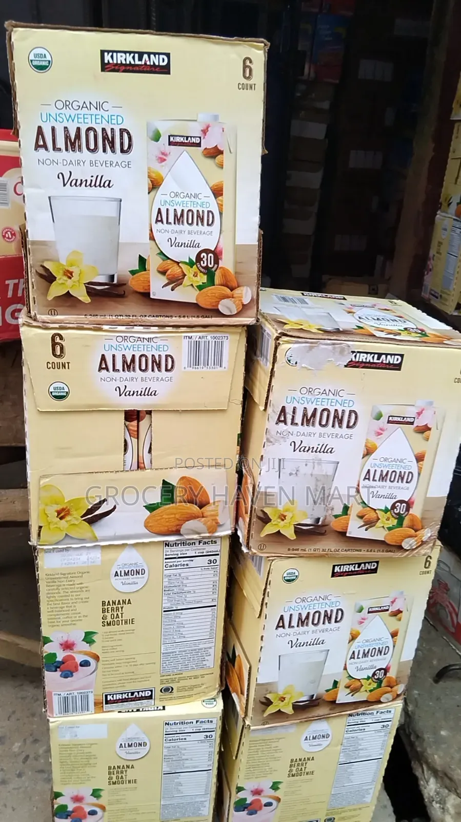 Kirkland Organic Unsweetened Almond Non-diary Beverage
