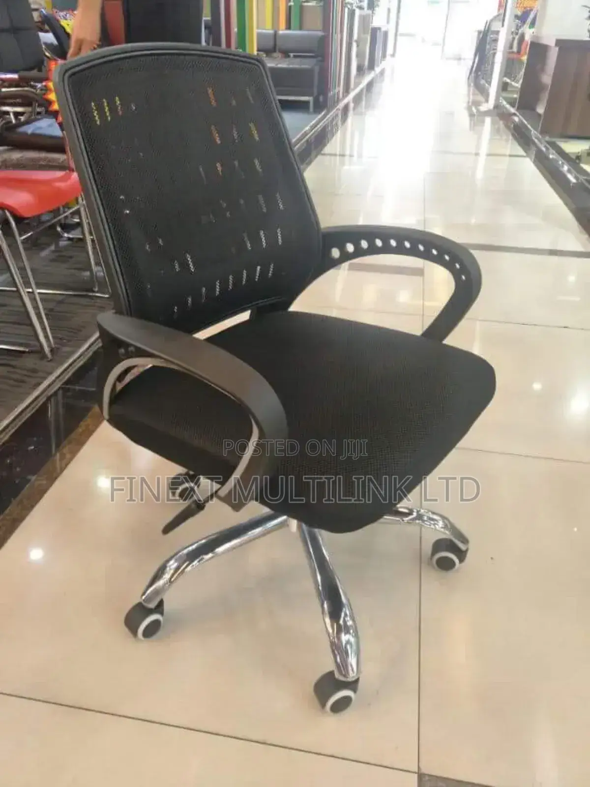 Office Swivel Chairs