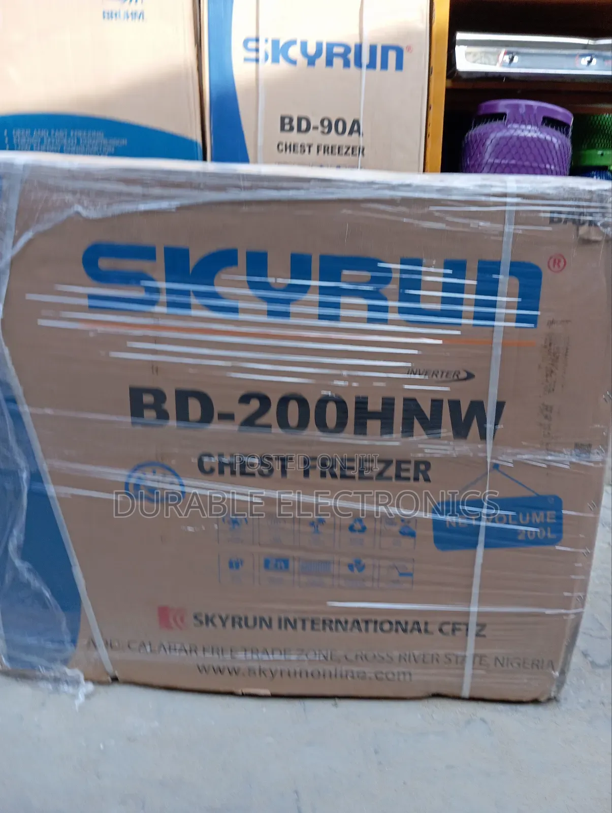 Skyrun Chest Freezer 200litre