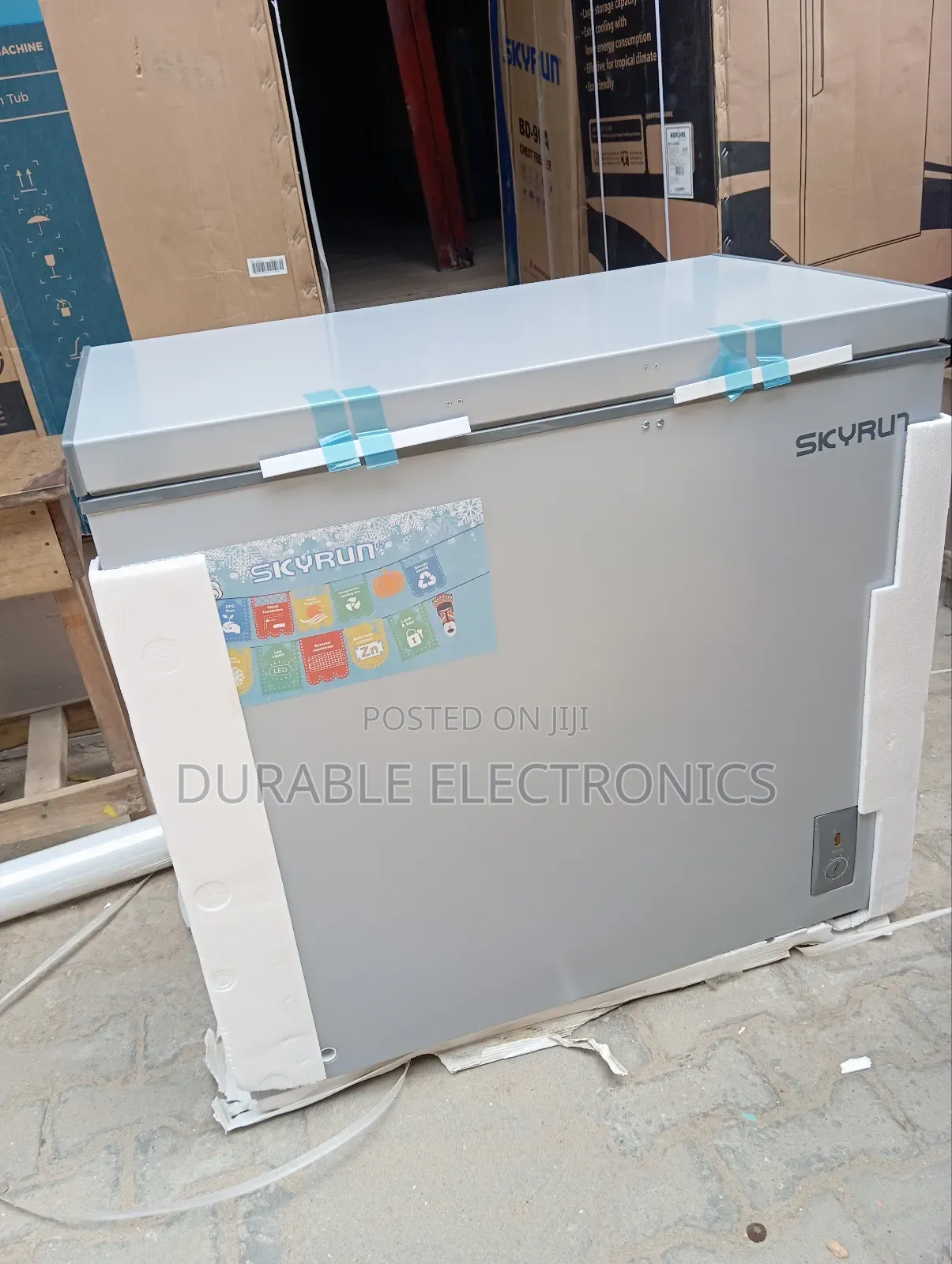 Skyrun Chest Freezer 200litre