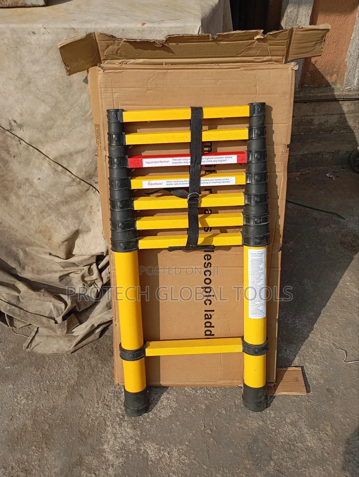 3 Meters Fibre Telescopic Ladder