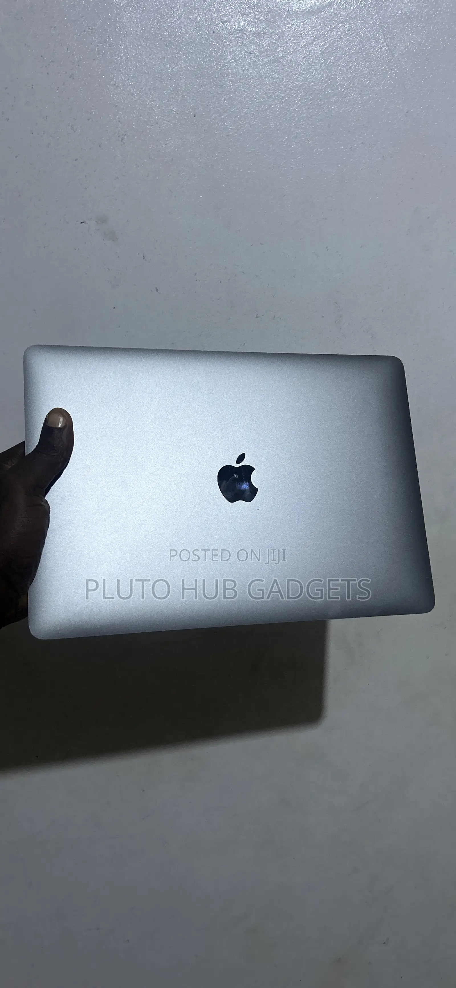 Laptop Apple MacBook Pro 2019 16GB Intel Core I5 SSHD+SSD 256GB