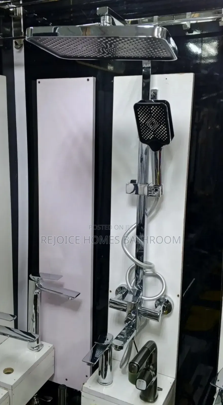 Luxury Rain Shower Set With Handheld Faucet Chrome Finish