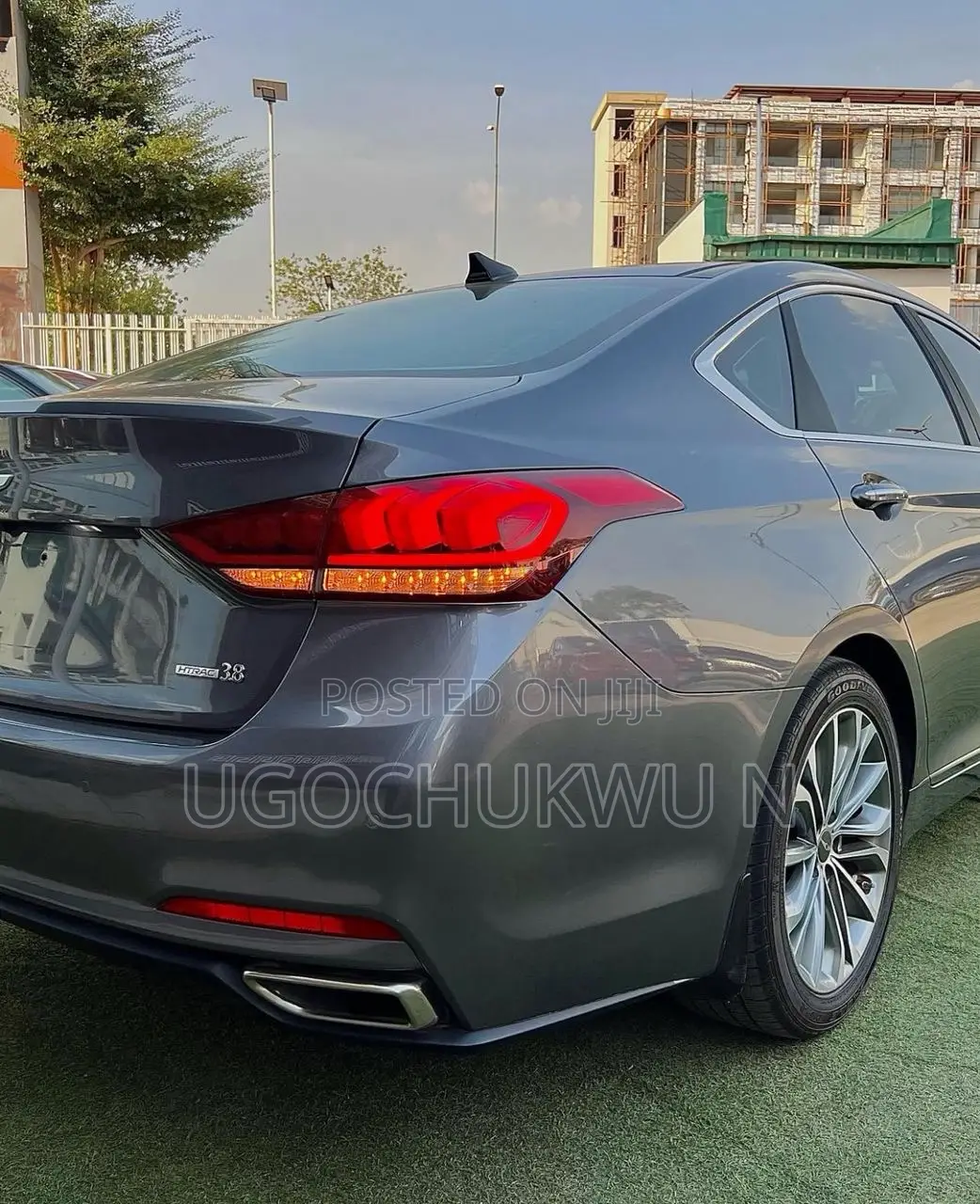 Hyundai Genesis 3.8 4dr Sedan (3.8L 6cyl 8A) 2015 Gray
