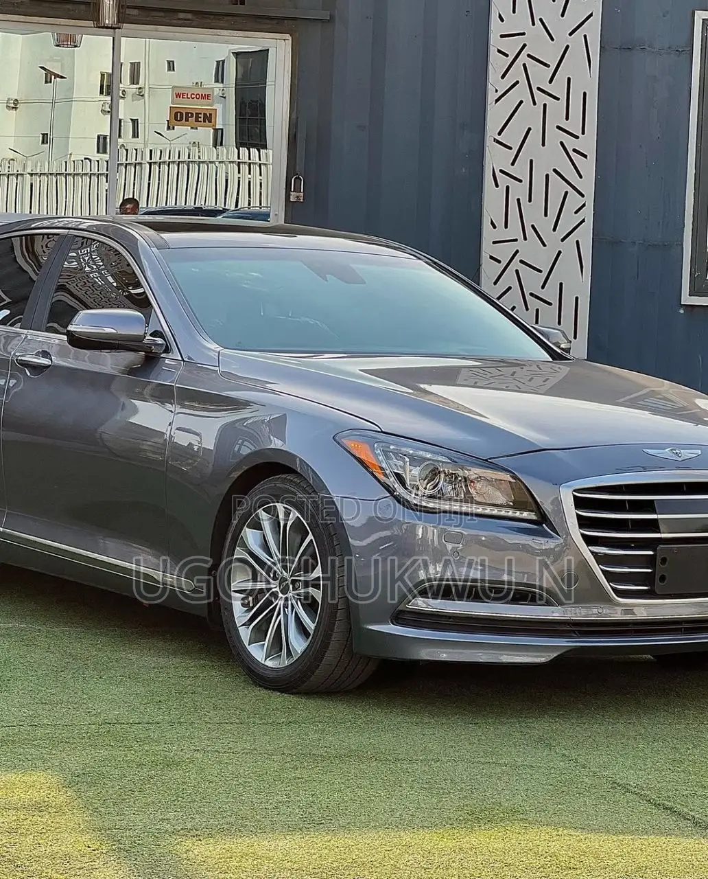 Hyundai Genesis 3.8 4dr Sedan (3.8L 6cyl 8A) 2015 Gray
