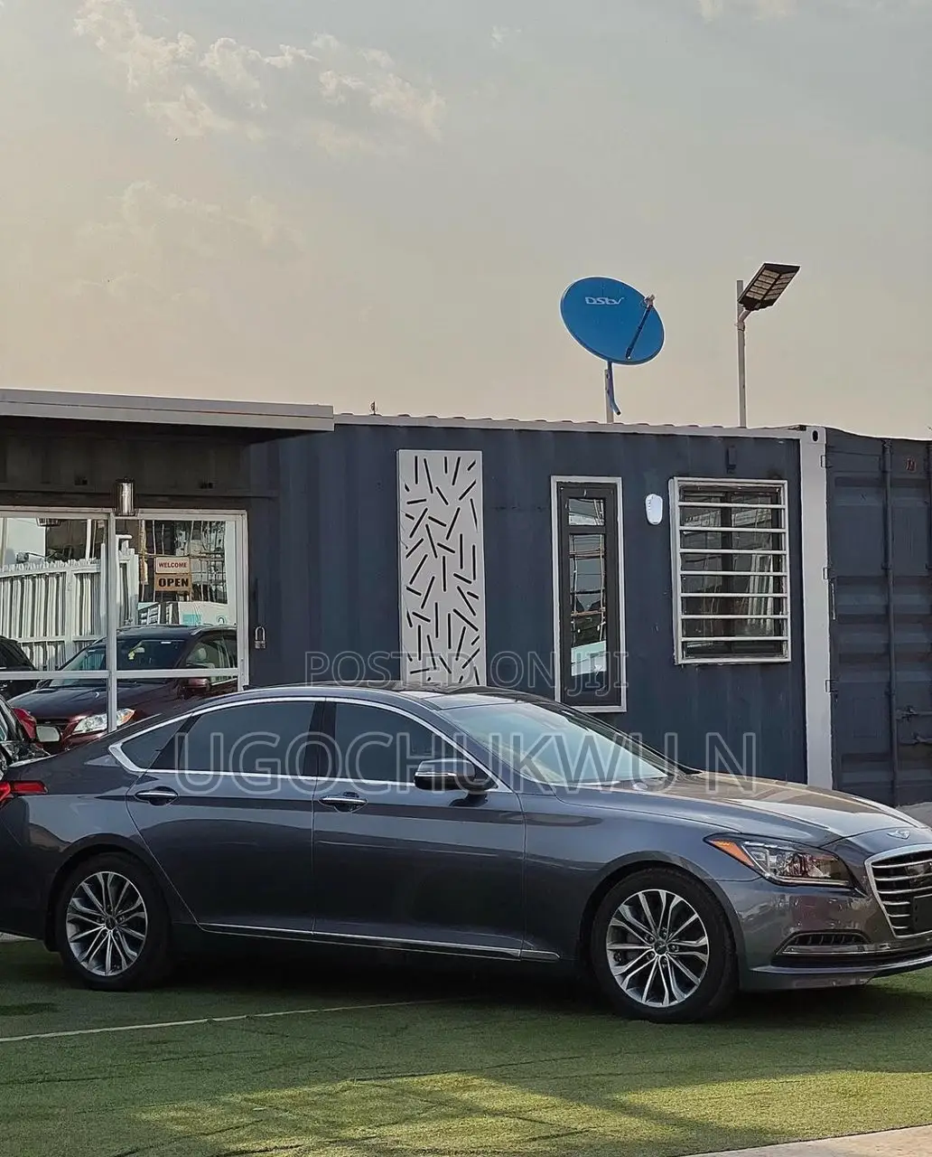 Hyundai Genesis 3.8 4dr Sedan (3.8L 6cyl 8A) 2015 Gray