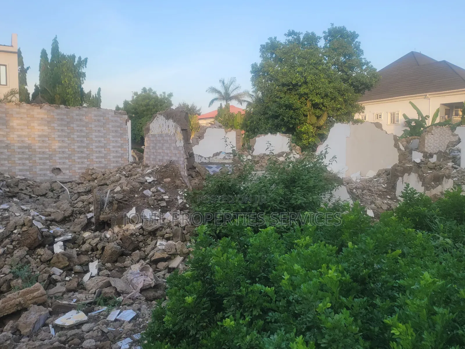 1400sqm Residential Land for Sale in a Fully Developed Area