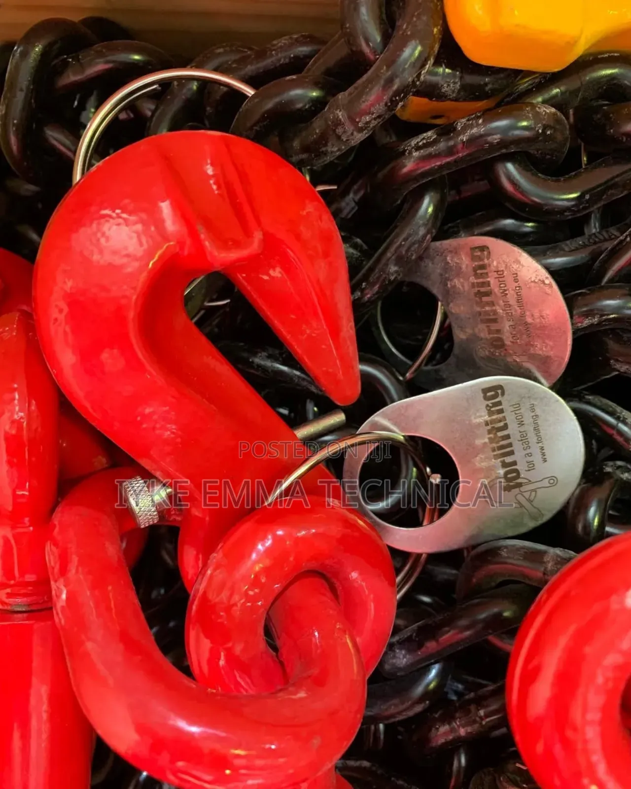 Chain Binder With Chain